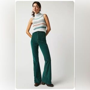 Free People We The Free Green Flare Corduroy Pants sz 30